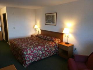 Quality Inn & Suites Belmont Route 151 - Belmont - 9