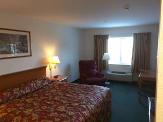 Quality Inn & Suites Belmont Route 151 - Belmont - 8