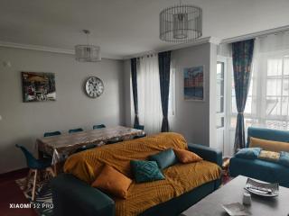 Nuevo! Apartamento con garaje - - 3