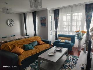 Nuevo! Apartamento con garaje - - 5