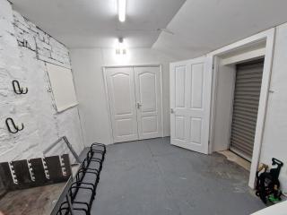 Lewis Gethin House, Newly renovated cottage sleeps 9, close to bike park wales - 5