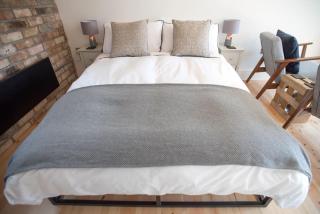 Cwtch, cozy studio, private, separate entrance. - Cardiff - 5