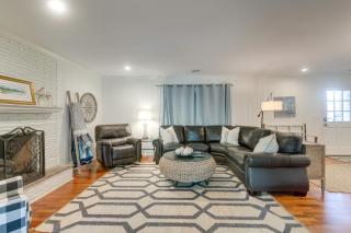 Spacious St Simons Island Vacation Rental with Pool! - Saint Simons Island - 7