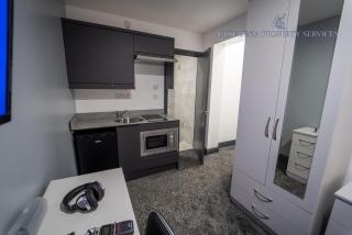 FREE PARKING Cosy Studios close to city and QE and UOB! - Birmingham - 3