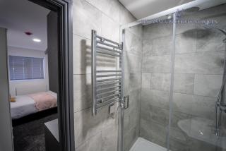FREE PARKING Cosy Studios close to city and QE and UOB! - Birmingham - 1