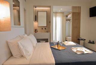 La Mer Bleue Boutique Suite - Vrachati - 6