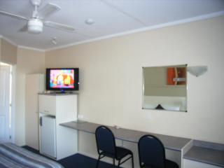 Bairnsdale Main Motel - 7