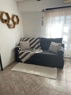Alquilo departamento por dia. Zona castelar!!! - Castelar - 1