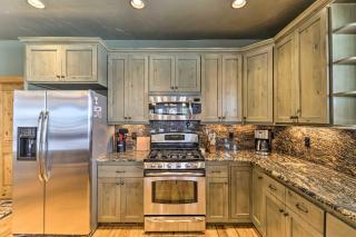 Beautiful Eureka Cabin Rental on Golf Resort! - Eureka - 3