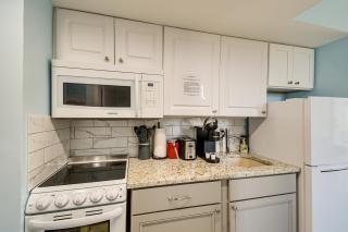 Myrtle Beach Condo with Lazy River Walk to Beach! - 9