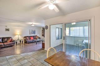 1 Mi to SoFi! Convenient Inglewood Condo - 2