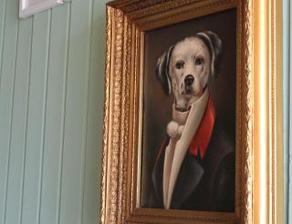 Dog and castle - Wood Walton - 6