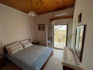 Villa Lazaros - 1
