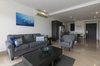Cozy 1BR Condo with Partial Ocean View - Roble Sabana - Reserva Conchall - 4