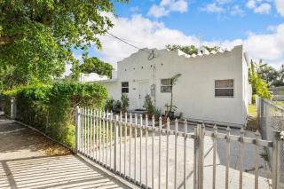 Miami Cheerful 4 bedroom home with free parking - 4