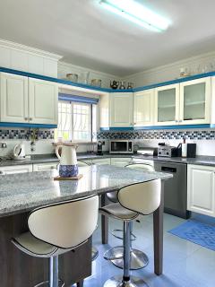 PARADISE ON THE BEACH - 1