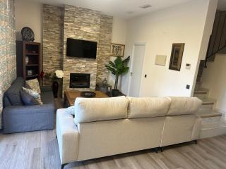 Duplex de lujo por la playa,Jacuzzi, piscina,chimenea y padel - 1