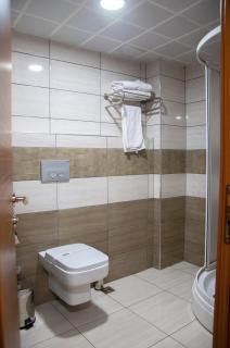 Quars Garden Hotel - 4
