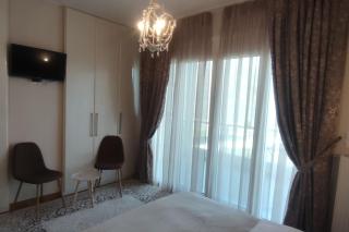 Η πέρλα της λίμνης/ The lake's pearl - Ioannina - 4