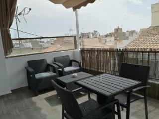 Estudio-ático en casco antiguo - Benidorm - 2