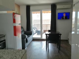 Estudio-ático en casco antiguo - Benidorm - 1
