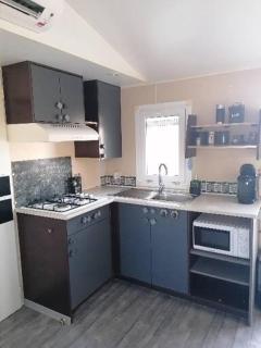 Mobil-Home Cosy Climatisé 3 chambres - 8