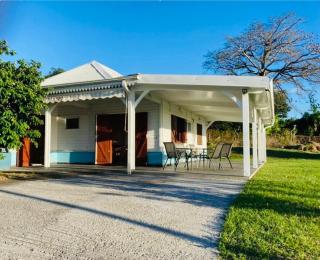 Villa Créole vue sur mer des Caraïbes et montagne Pelée - Le Carbet - 6
