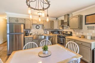 Mears Abode with Pool Access, Near Silver Lake! - Mears - 1