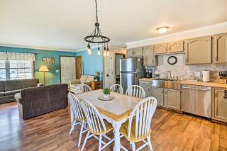 Mears Abode with Pool Access, Near Silver Lake! - Mears - 2