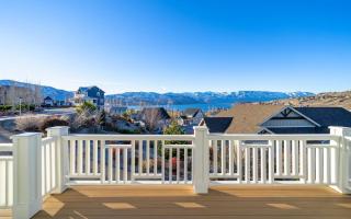 LakeView Landing #16 with Carriage House - Chelan - 8