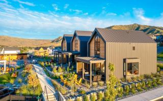 Golden Hour #300 - 9