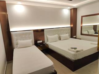 Hotel Apple Villa - New Delhi - New Delhi - 8
