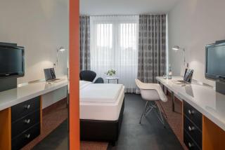 Dorint Kongresshotel Düsseldorf/Neuss - Neuss - 4