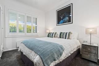 Byng Cottage - Close to town - Neat & Tidy - Orange - 9