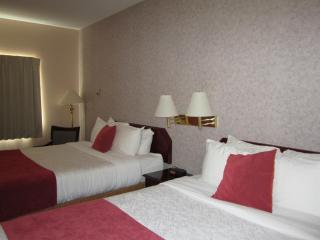 Ramada Limited 100 Mile House - One Hundred Mile House - 4