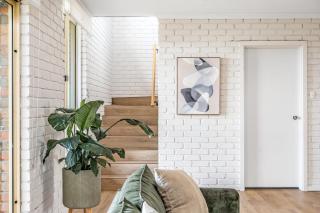 Surfers Reserve Beachfront - WIFI- Family friendly - Middleton - 2