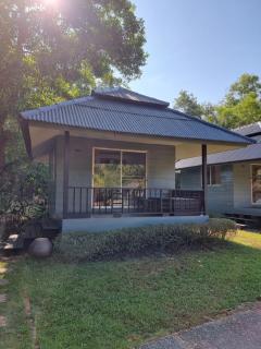 Phayam Cottage Resort - Ko Phayam - 8