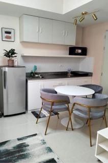 Flexi Unit 1BR or 2BR convertible at South Residences Las Pinas - Manila - 8