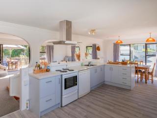 Opito Sea'scape - Opito Bay Holiday Home - Opito Bay - 4