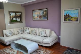 Lovely apartment in the heart of Tirana - Tirana - 1