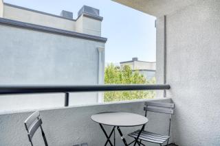 Burbank 2BR w BBQ Gym Pool nr TJ WF LAX-817 - 6