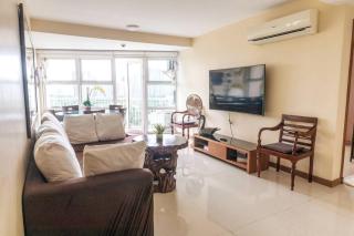 Cozy 2-bedroom in The Venice Luxury Residences - Manila - 5