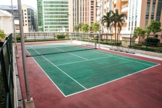 Cozy 2-bedroom in The Venice Luxury Residences - Manila - 4