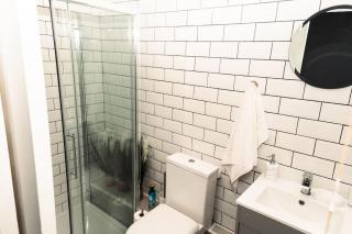 Elegant 2 bed with hot tub and a host of amenities - Liverpool - 4
