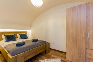 Charming Central Residence by NeWave Apartments - 4