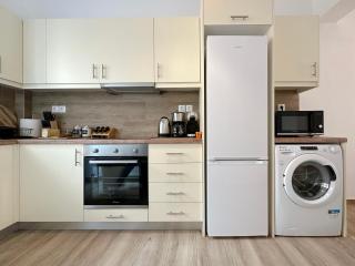 Santa Barbara C1 Cityscape 68sqm apt in Nea Smirni - Athene - 3