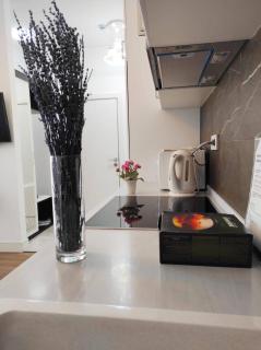 9 ЖК BRAUN уютные апартаменты напротив ТРЦ Mega Alma-Ata по Розыбакиеваа - 2