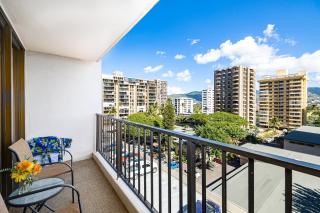 Mountain View Oasis, Steps from Beach with Parking! - Honolulu - 9