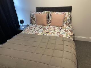 Large Room 2 - Bristol - 4