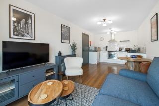 Central 1 BD + Sofa Bed in the Heart of Cheltenham! - 8